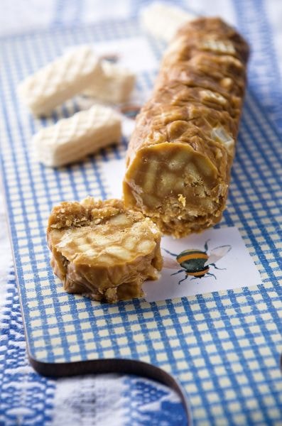 VÄIKE KÜPSISEKOOGIRAAMAT