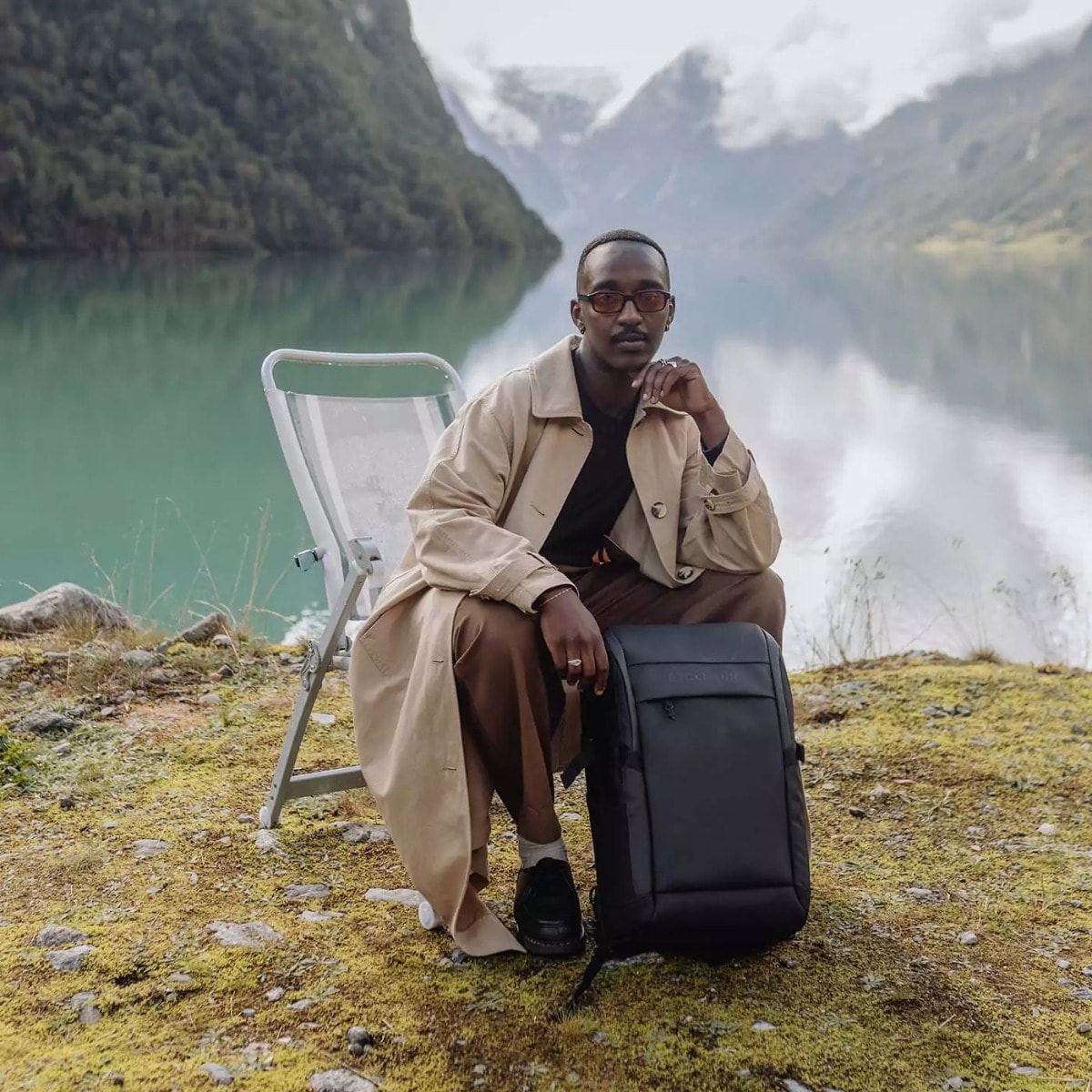 Seljakott Beckmann Street FLX Black maht 30-35l